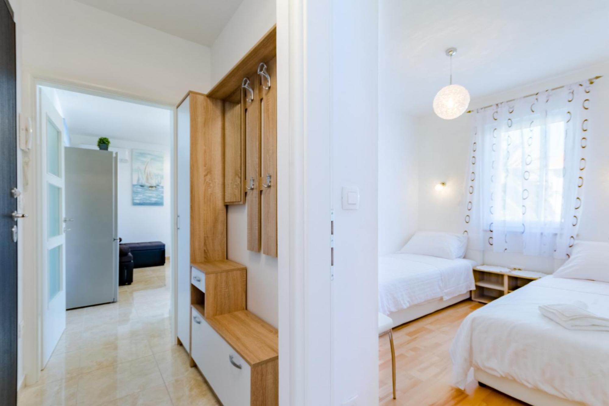 Apartments The Brothers Supetar Habitación foto